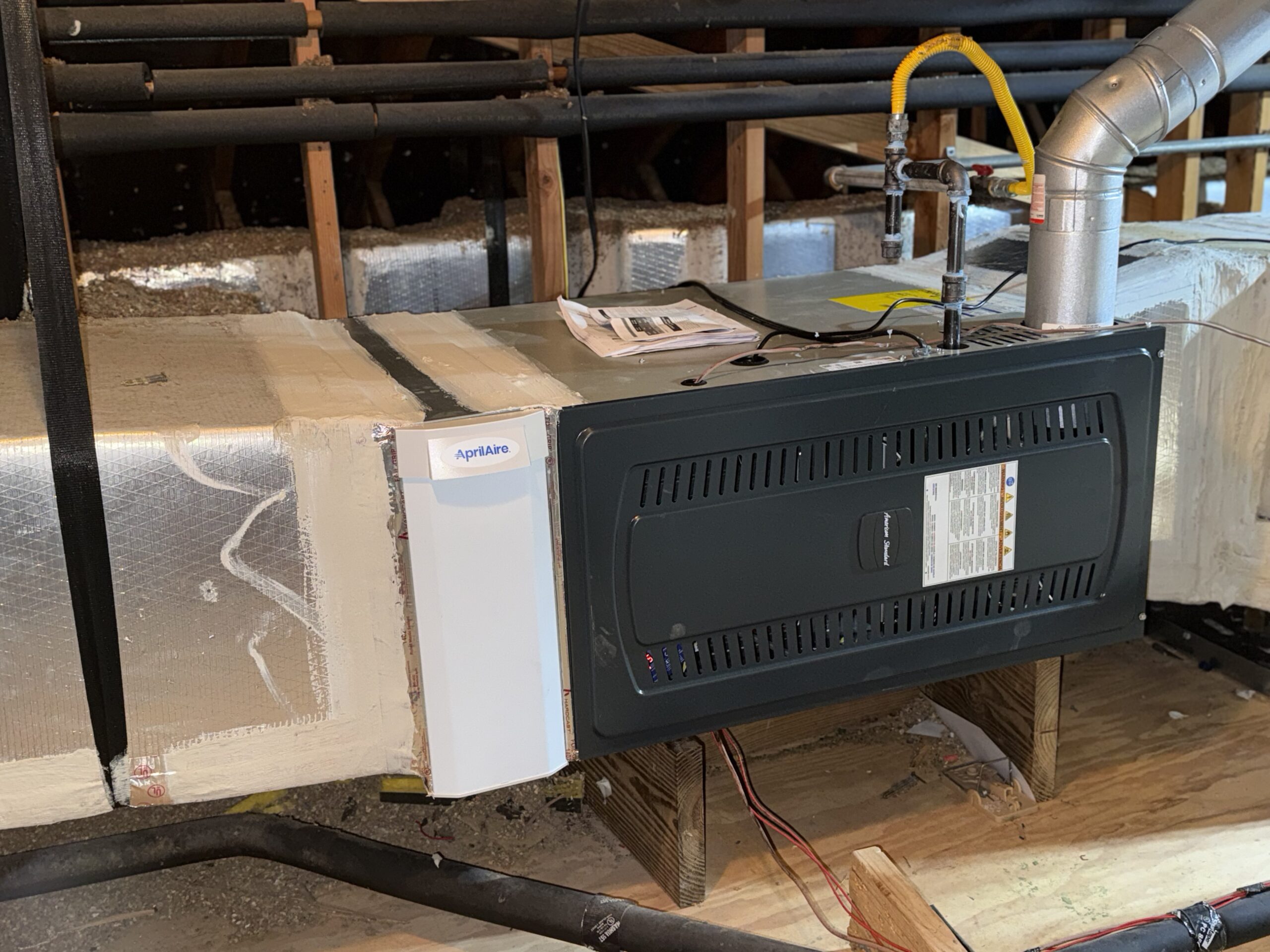 Installing gas furnace in San Antonio with Aprilaire filter cabinet