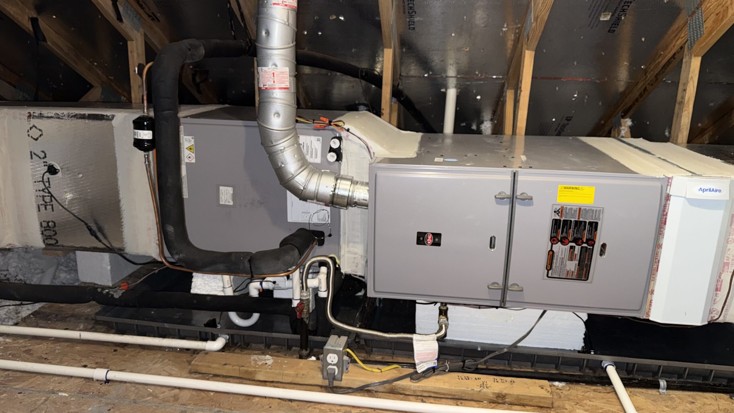 Airflow testing on gas furnace system in San Antonio with Aprilaire