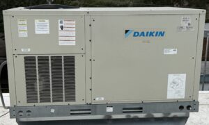 Commercial rooftop unit maintenance in San Antonio on RTU system